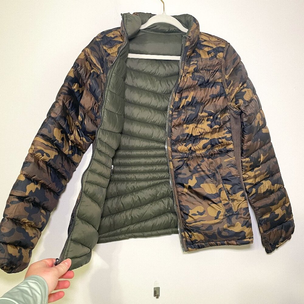 Junior Girls XL Snobbish Collection Reversible Camo & Green Puffer Jacket